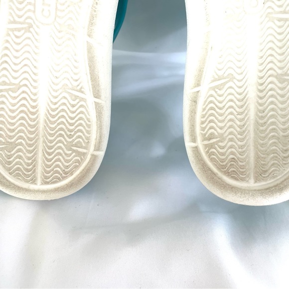 Crocs Swiftwater Wave Slip Ons Women's Sz 6 Teal/White Slingback Worn 2x - Picture 7 of 11